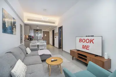 Image de Stunning 1-Bedroom Apartment for 3 at Rigel Residences in Jvc