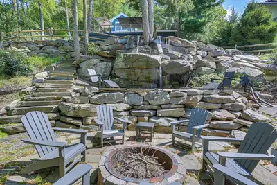 Image de Lakefront Gem w/ Hot Tub & Boat Dock in Greentown