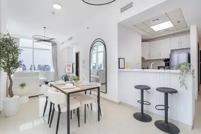 Image de StayShort - Sophisticated 1-Bedroom With Skyscrapers View at Botanica Tower