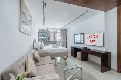 Wonderful Studio near Golf Course at The Spirit Tower in Sports City