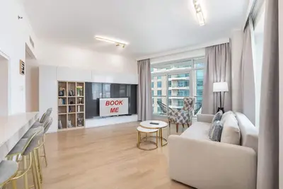 Image de Grand 2br with City Views in Downtown!