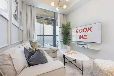 Luxury 2-Bed Apartment in Aykon Tower, Business Bay - Prime Location and Citysca