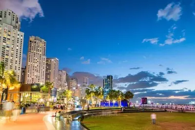 Image de Luxury Living in Dubai Marina, Few steps to Beach, Jbr Walk & Fun Activities!