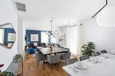 Image de Upscale 2floor  4Bdrs/4ba Plateau+Parking