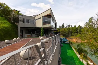 Image de EleMYNT LifeStyle Hotel