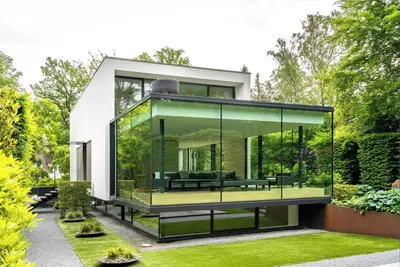 Image de The Luxury Glass Manor