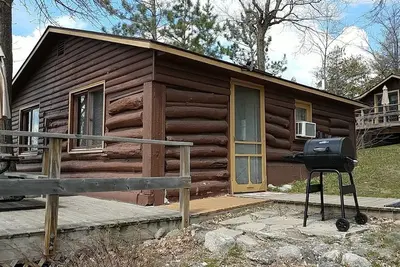 Image de Historic Log Cabins on Blackduck Lake, Northern Minnesota’s Hidden Gem!