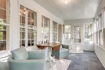 Image de Hillside Home on 5 Wooded Acres in Wakefield!