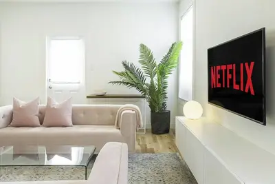 Image de Homa-Comfort&Style-2br-Spacious-Natural Light-FeelHome-A/C-SelfCheckIn-Metro