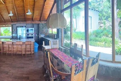 Image de Private house in lake Atitlan WiFi, Jacuzzi, Sauna, Pool, Water Toys,
