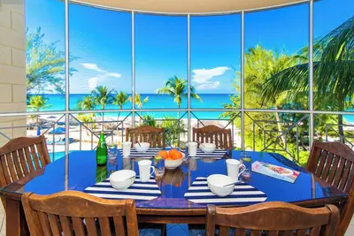 Image de Villa 19, Third floor 3 bedroom, 3 bathroom, oceanfront, fully equipped.