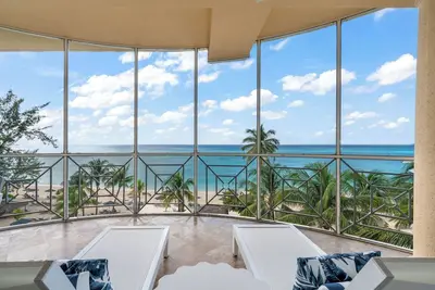 Image de Villa 30, Fifth floor 2 bedroom, 2 bathroom, oceanfront, fully equipped.