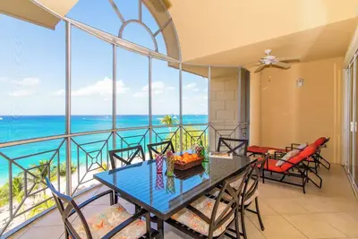 Image de Villa 32, Sixth floor 3 bedroom, 3 bathroom, oceanfront, fully equipped.