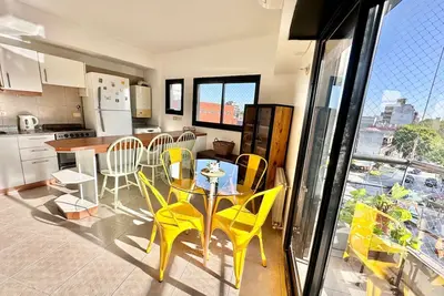 Image de Hermoso departamento en alquiler a largo plazo en Urquiza, Buenos Aires