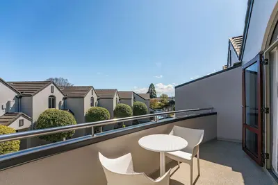 Image de Central Retreat - Lake Taupo Holiday Apartment