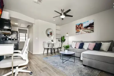 Image de Luxury 1b1b Oldtown Scottsdale Free Parking