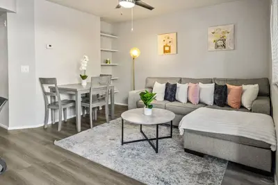 Image de Luxury 1b1b Oldtown Scottsdale Free Parking