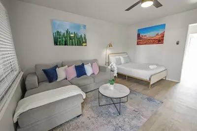 Image de Lux Stylish 2 Beds Oldtown Scottsdale Free Parking