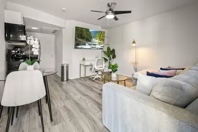 Stylish 1b1b Oldtown Scottsdale