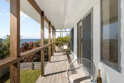 'Tranquil Beachfront Retreat'