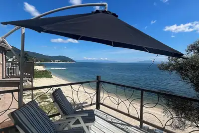 Image de Lake Biwa and Omi Maiko are right in front of you! A private lakefront experience