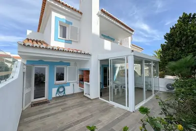 Image de House with 2 bedrooms and terrace near the sea