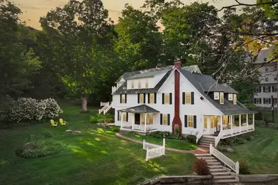 Image de Carter Notch Inn | Hot Tub | 9bdrm | Sleeps 25
