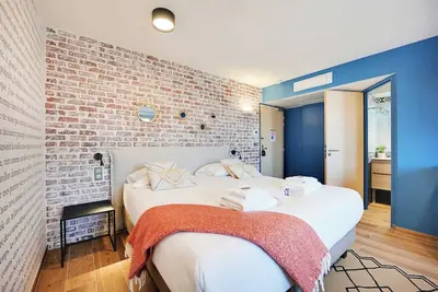 Image de Studio avec accès toit-terrasse - 4p - Vanves