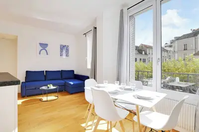 Image de Appartement confortable au Porte de Paris / Suresnes
