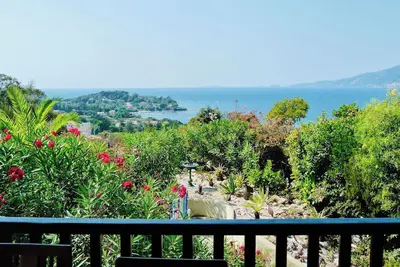 Image de Spacieuse villa à 500m de la plage avec vues sur mer et montagnes