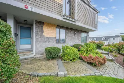 Image de Marsh & Ocean Views from rooftop deck, 3bd--A/C, Association Beach & Pool