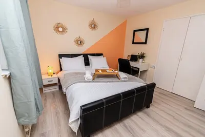Image de Fife St - Spacious 4 bed house. Sleeps 6.