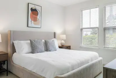 Image de Landing | Amazing 3bd, Pool, Rooftop Lounge