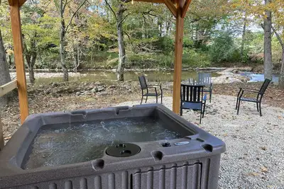 Image de Lot 5 Tiny Home on the River