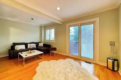 Image de Cozy Maple Townhouse