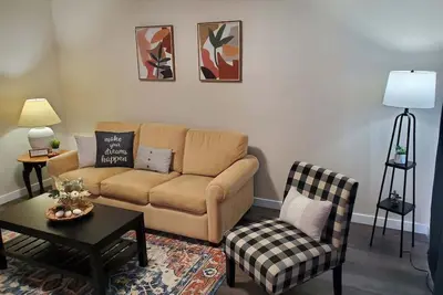 Image de Cozy Home with Whole main floor