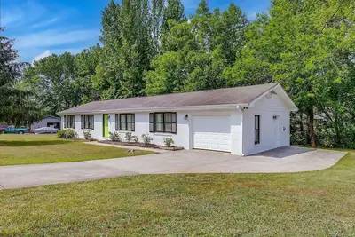 Image de 4 bedroms House with 20% discount.