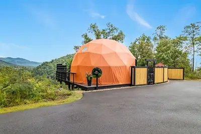 New Luxury Glamping Dome - Views