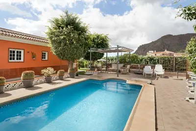 Image de Casa Boulou à El Roque avec piscine privée et Wi-Fi en fibre optique