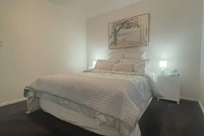 Image de Make Memories at Cook Drive. Space to play and park the boat. Centrally located.