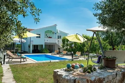 Image de Maison de vacances Marina avec piscine