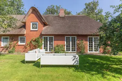 Vacation home \"Dat Rousehüs\" in Risum-Lindholm for up to 3 people