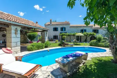 Image de Villa Captain Morgan for 8 people in Central Istria - pet friendly with private pool