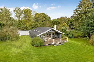 Image de \"Dimo\" - 30km from the sea by Interhome