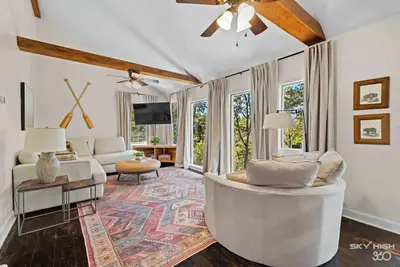 Image de Blueberry Escape-Lakefront Family Cabin on Beaver Lake