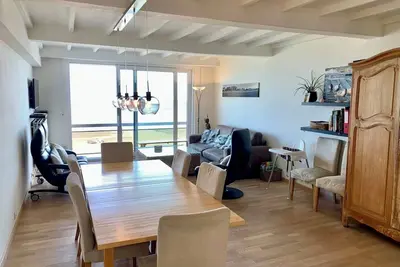 Image de Soleil, plage et confort - appartement rénové, adapté aux familles