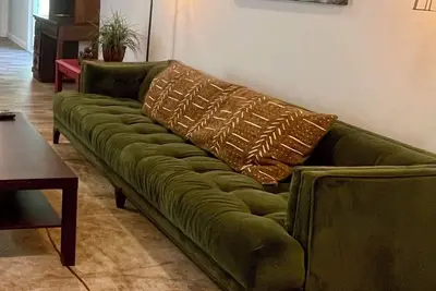 Image de Stay in this charming 2-bedroom home in serene Mentone.