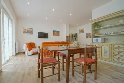 Image de Spacious apartment near Rome, with indoor parking and garden