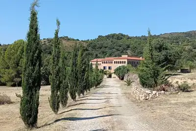 Image de Domaine CamĂ RomĂ , entre mer et montagne, havre de paix et de nature.