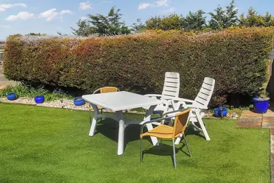 Image de 3 bedroom accommodation in Pagham, near Bognor Regis